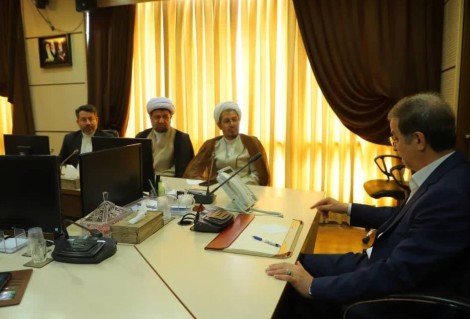 دیدار شهردار قم با مدیر ستاد اقامه نماز استان